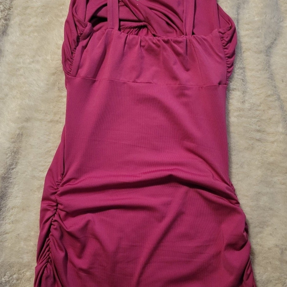 Charlotte Russe Ruched Tank Top - Picture 2 of 3